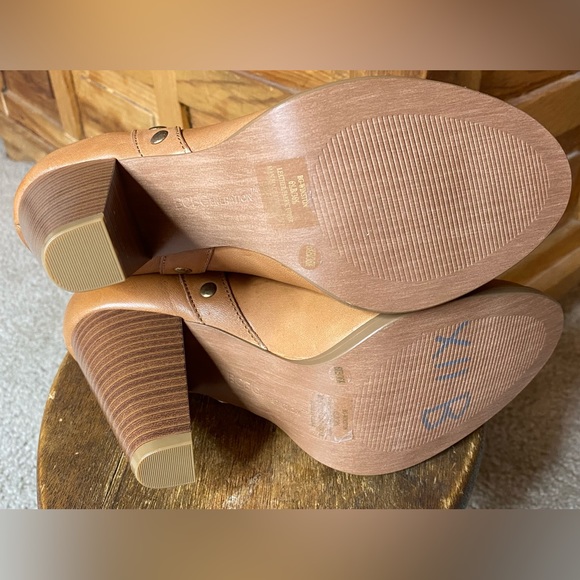 New, BCBG Winston Boots, Tan/Light Brown Leather/Mesh w/ Studded Accents, Sz 6.5 - Picture 7 of 13